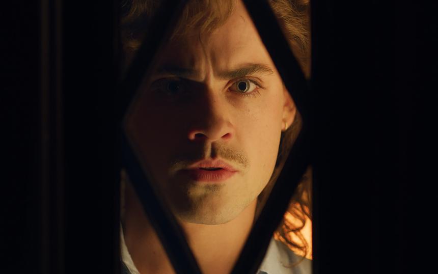 «Очень странные дела»