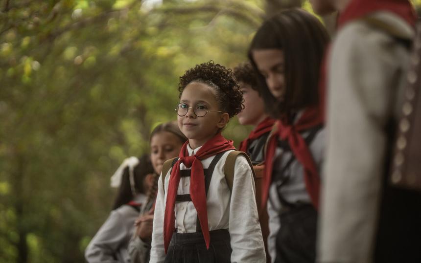 «Манюня: Детство Ба»