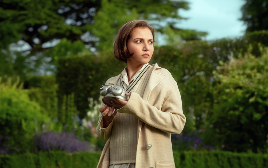 Рецензия на сериал «Тайна семи циферблатов»