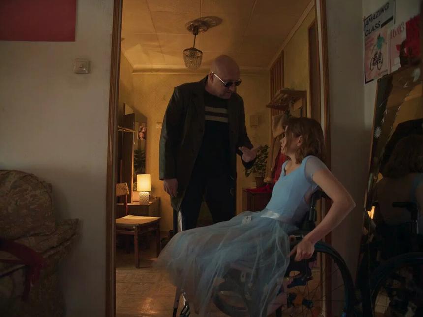 Сериал «Встать на ноги»: трейлер, кадры, сюжет, рецензия