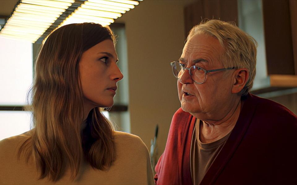 Марьяна Спивак и Юрий Стоянов в «Мамонтах»