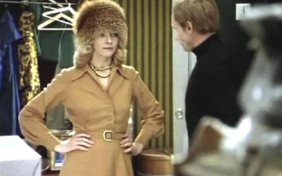 Костюмы в фильме «Ирония судьбы, или С легким паром!»