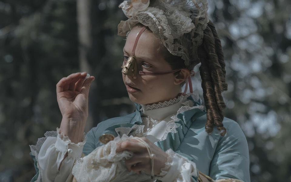 «Титан» Жюлии Дюкурно