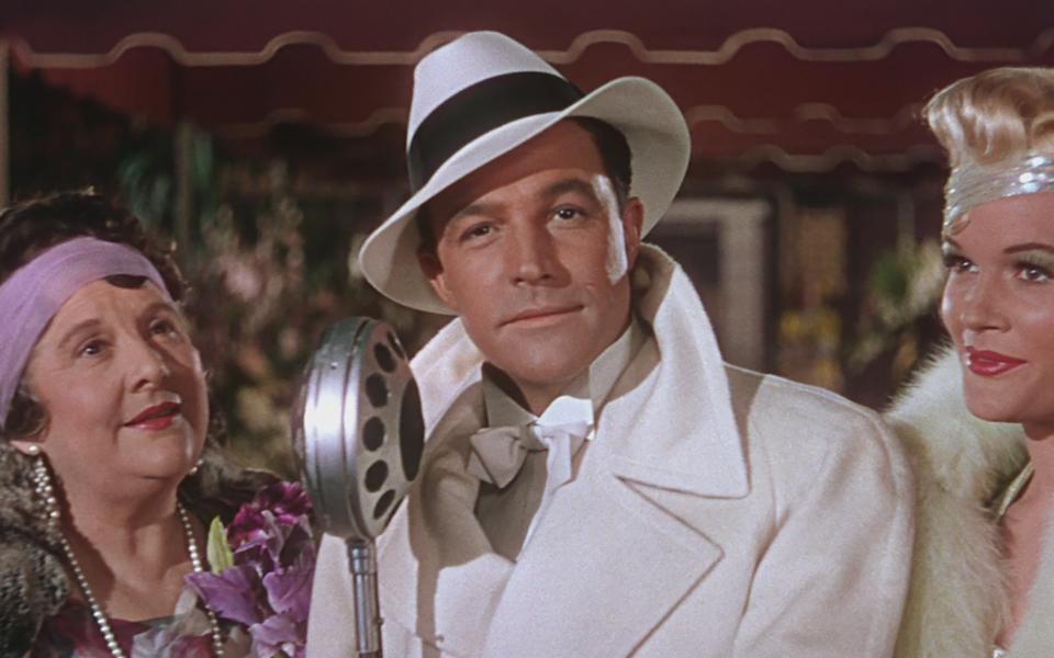 «Поющие под дождем»