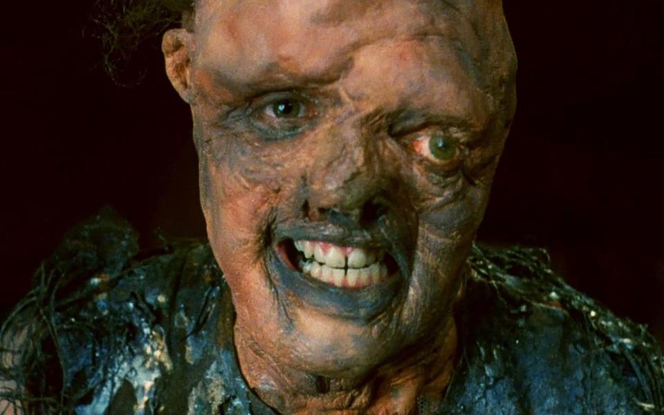 «Дикарка-нимфоманка в аду у динозавров»