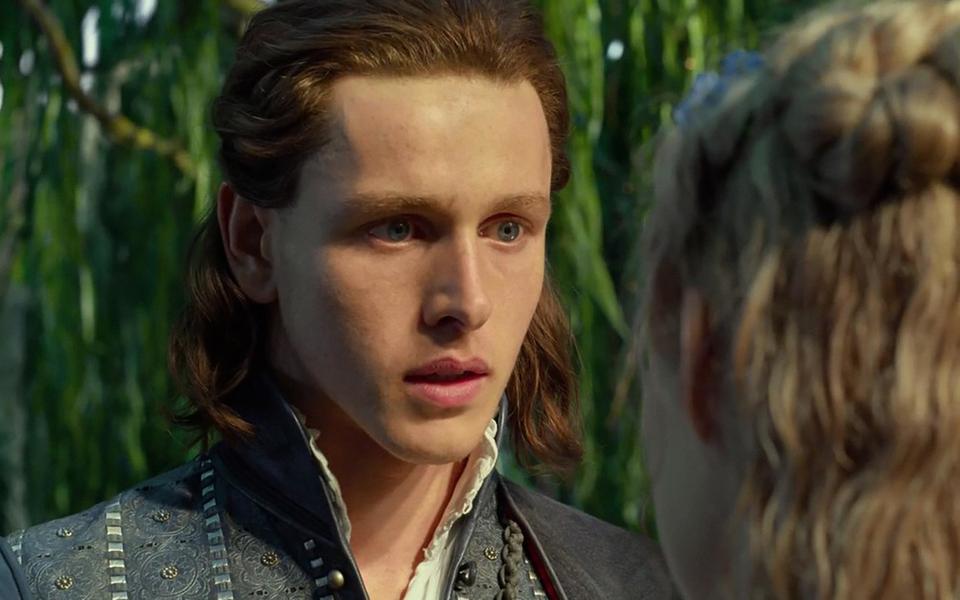 Харрис Дикинсон