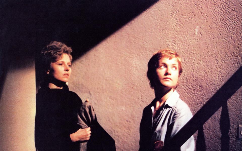 Кадр из фильма «Страсть»