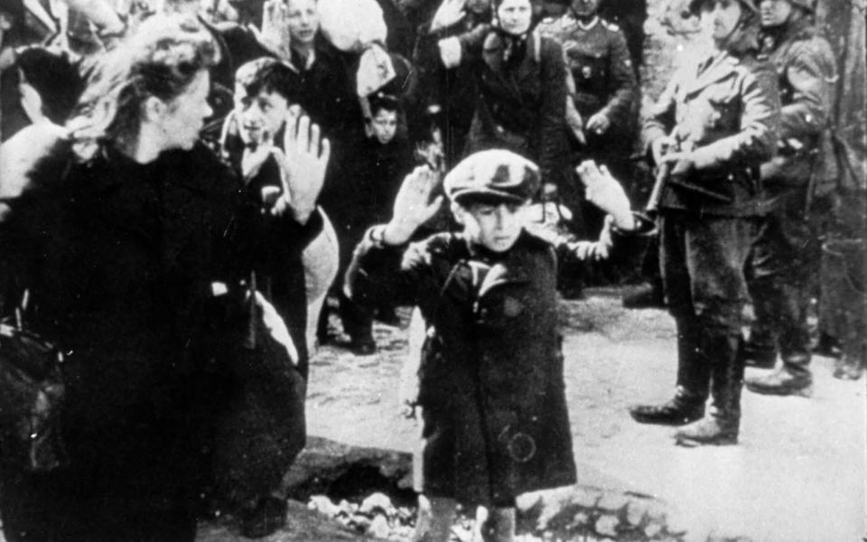 «Ночь и туман»