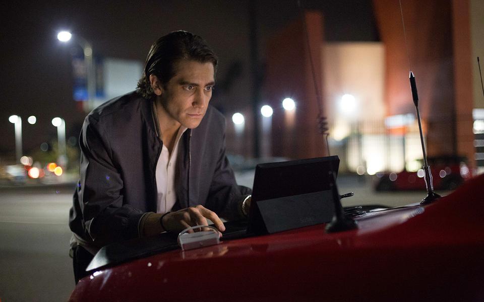 «Добрые сердца и короны»