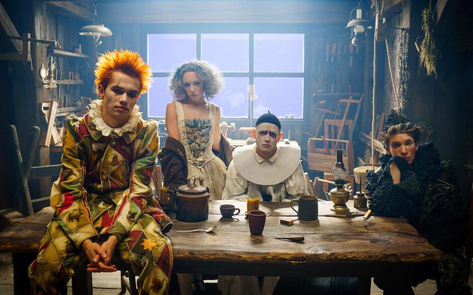 «Волшебник Изумрудного города: Дорога из жёлтого кирпича»