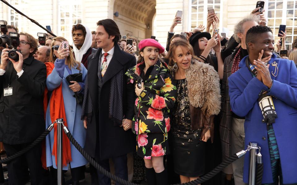 «Эмили в Париже»