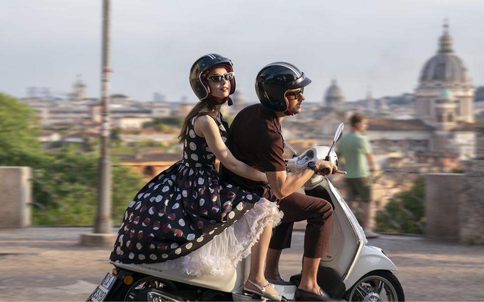 «Эмили в Париже»