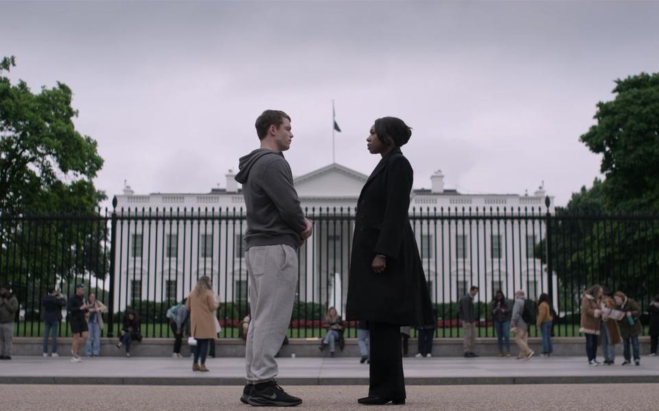 Рецензия на третий сезон сериала «Ночной агент»