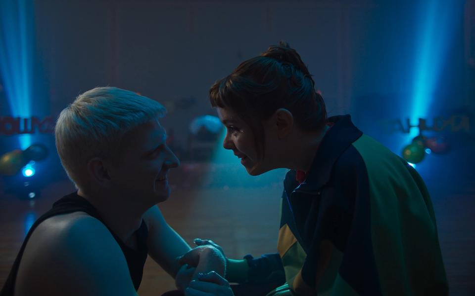 «Встать на ноги»