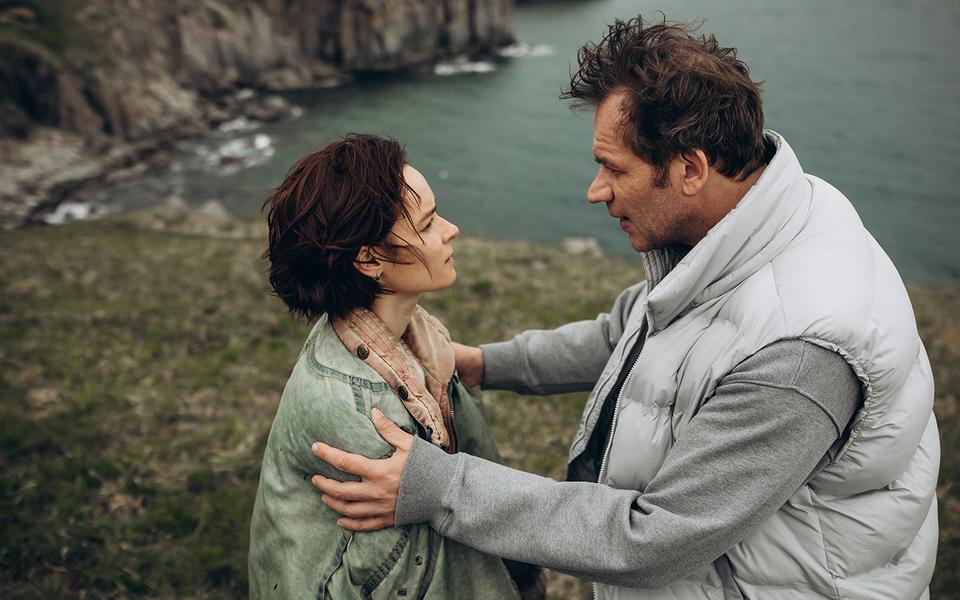 «Большая земля»